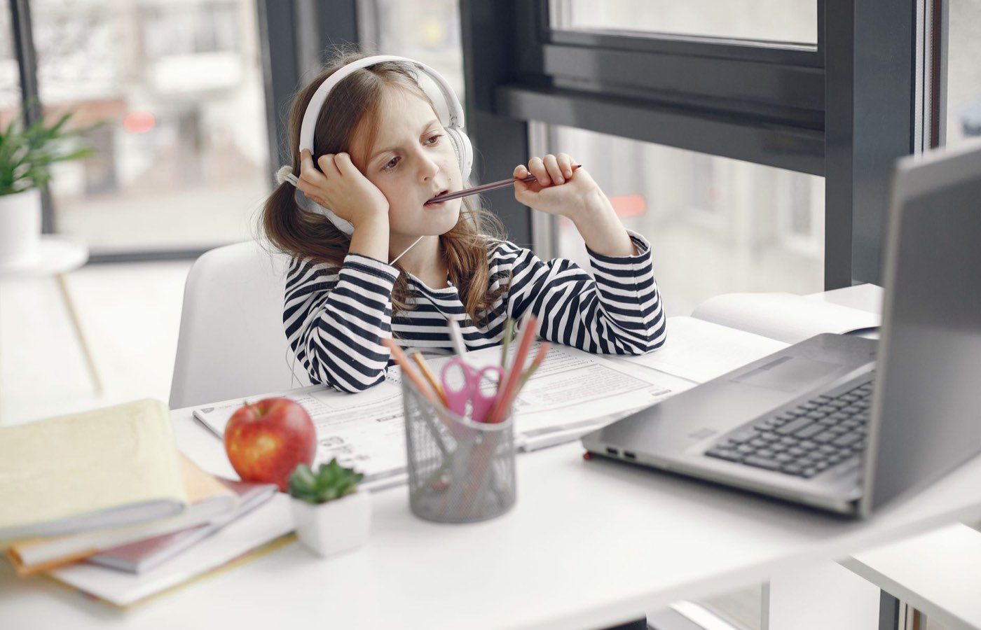 Best online English teaching platforms