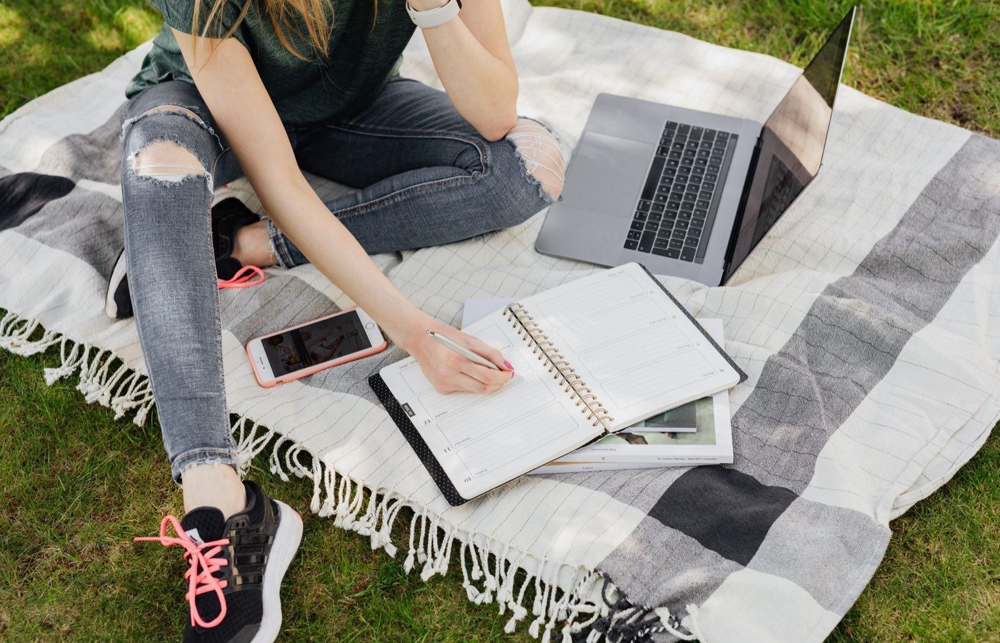 How much does a TEFL certificate cost?