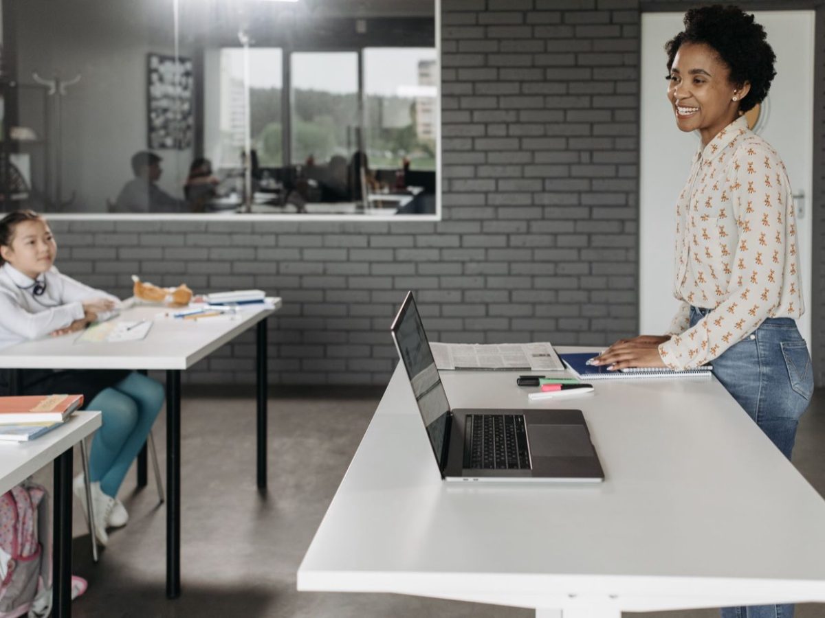 Where to Find ESL Jobs Abroad: Programmes and Job Boards