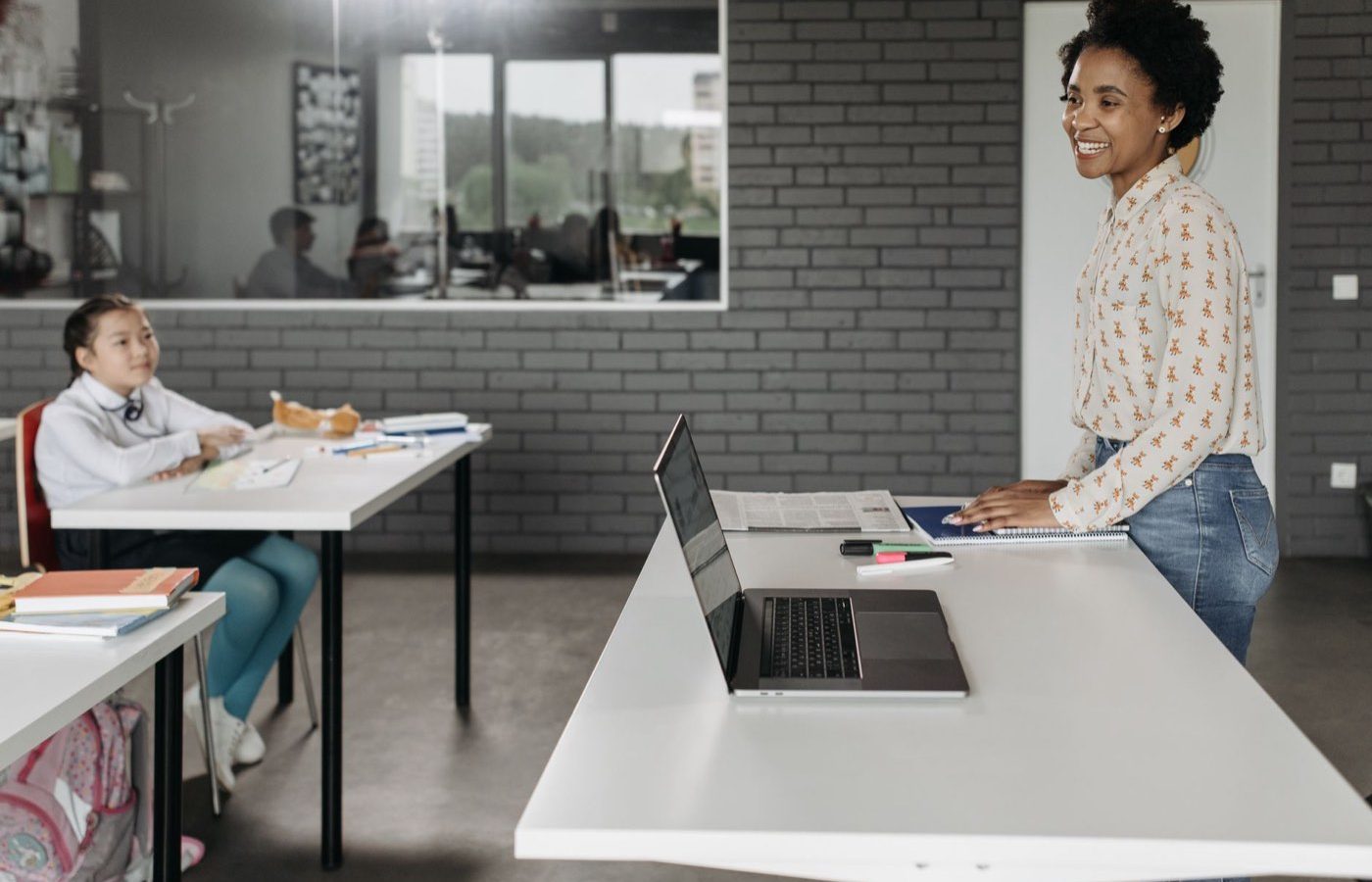 Where to Find ESL Jobs Abroad: Programmes and Job Boards