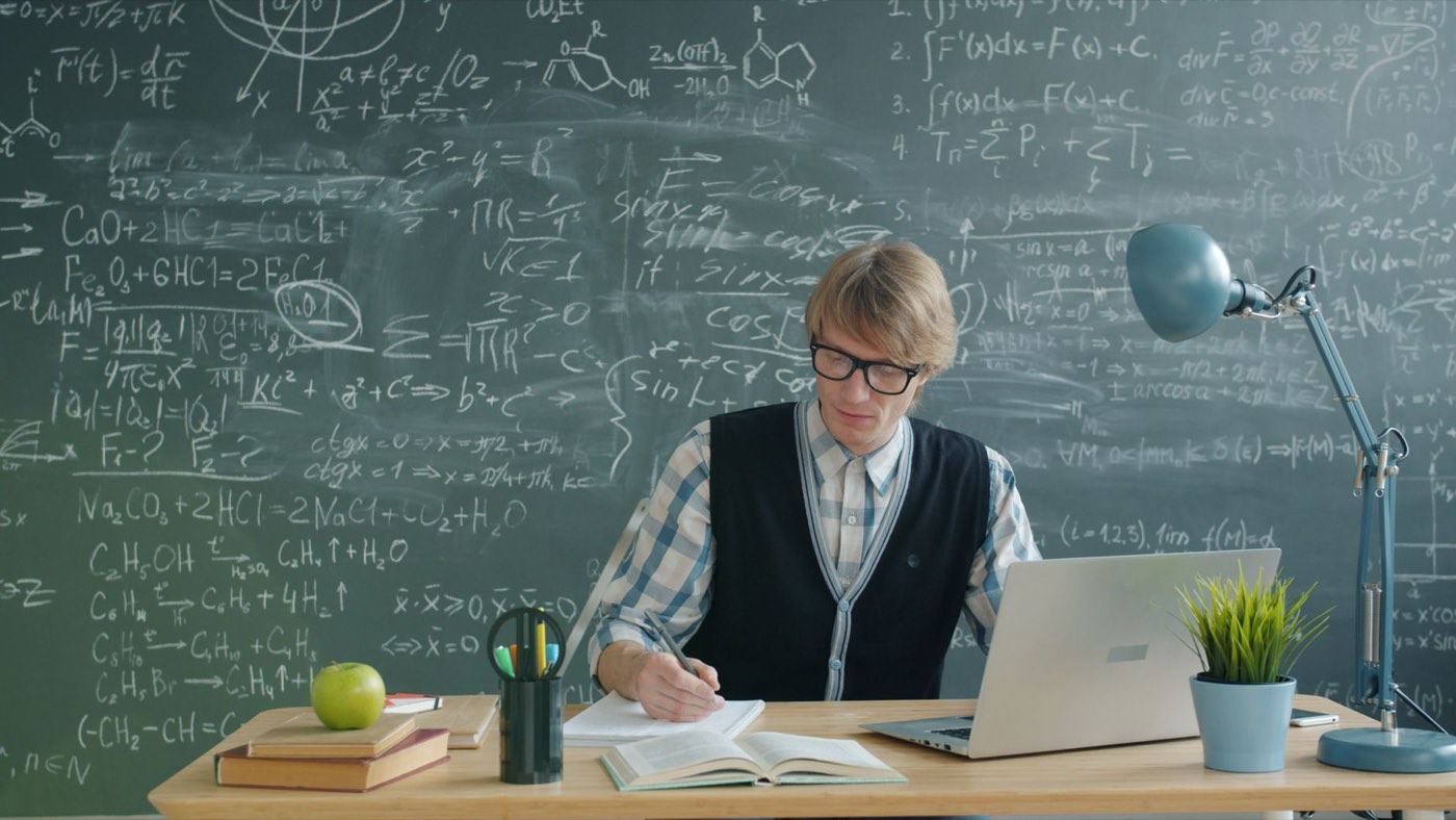 120-hour vs 168-hour TEFL: choose the right course