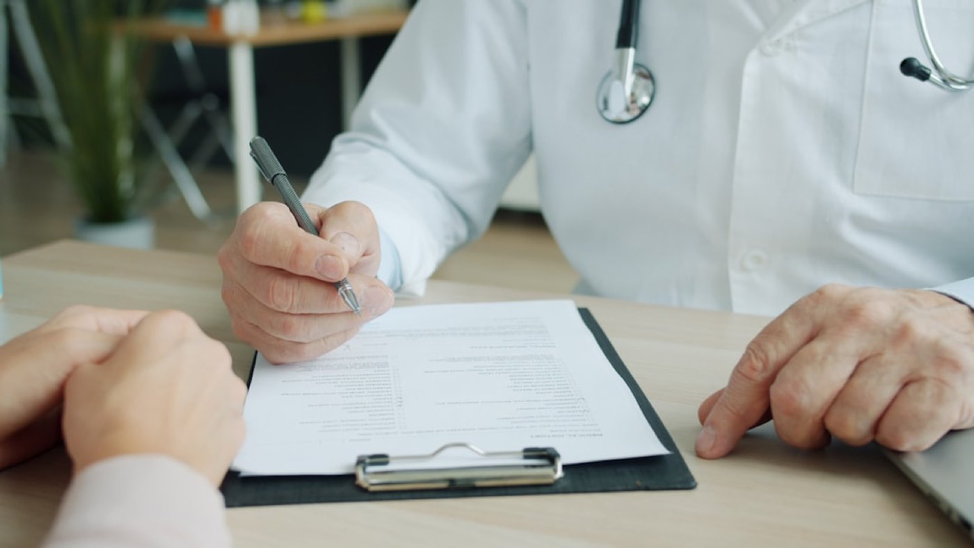 Health insurance for English teachers abroad