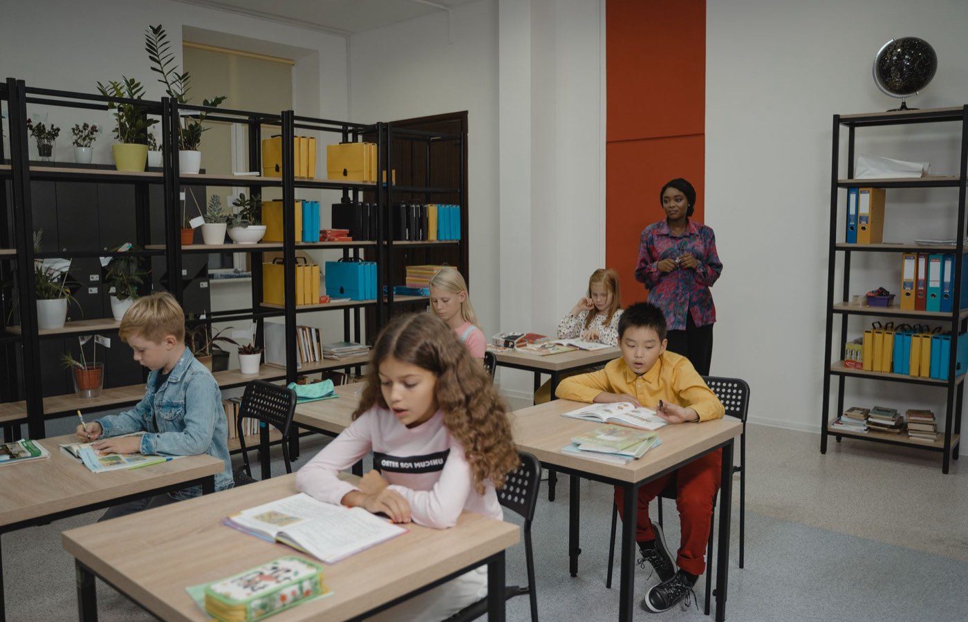 TEFL vs TESOL vs CELTA: key differences